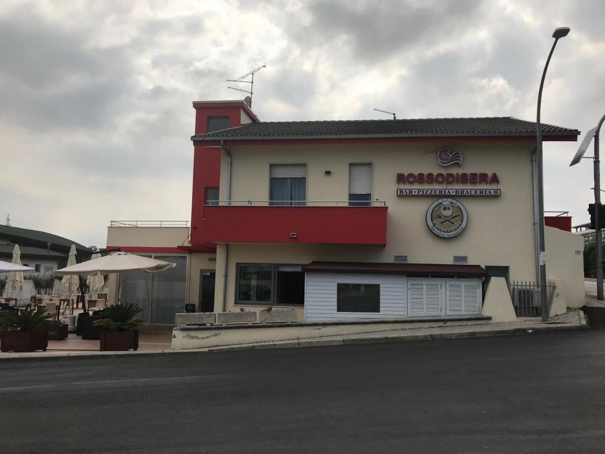 Rosso Di Sera Bed & Breakfast Чита' Сант'Анджело Екстериор снимка